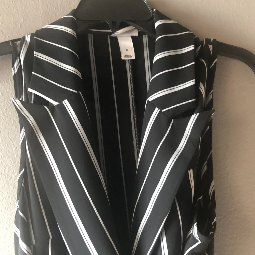 SOLD Ava Vic outerwear sleeveless jacket size X - Picture 11 of 16